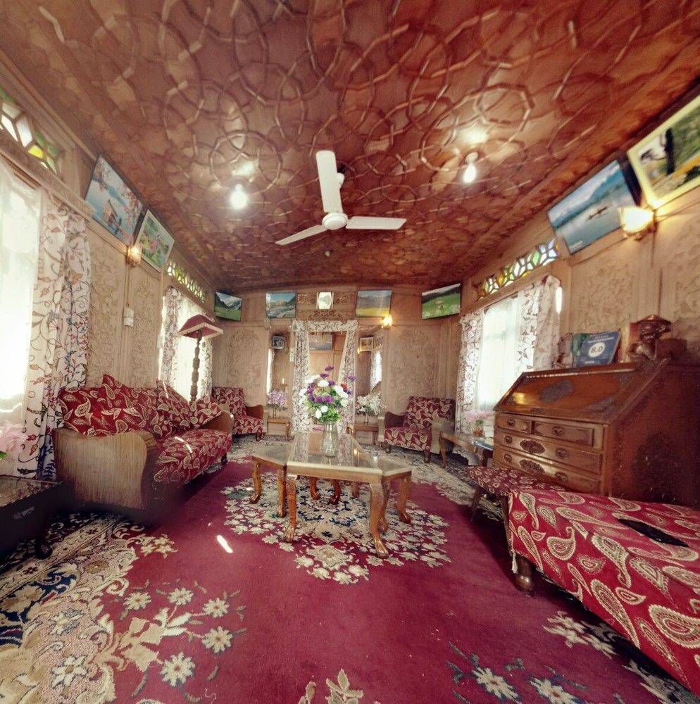 Hotel New Bul Bul Group Of Houseboats Srinagar Durgjan Exterior foto